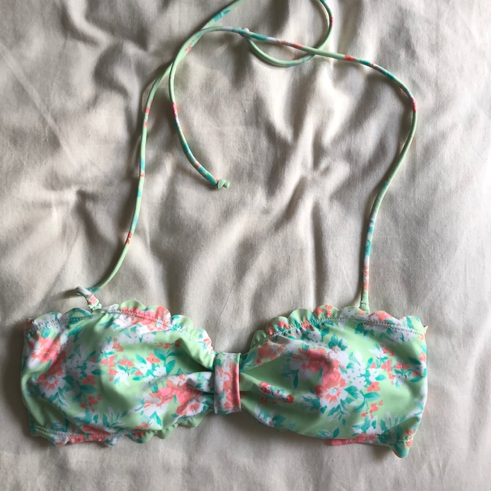 FLORAL BANDEAU BATHING SUIT TOP W/ REMOVABLE STRAP